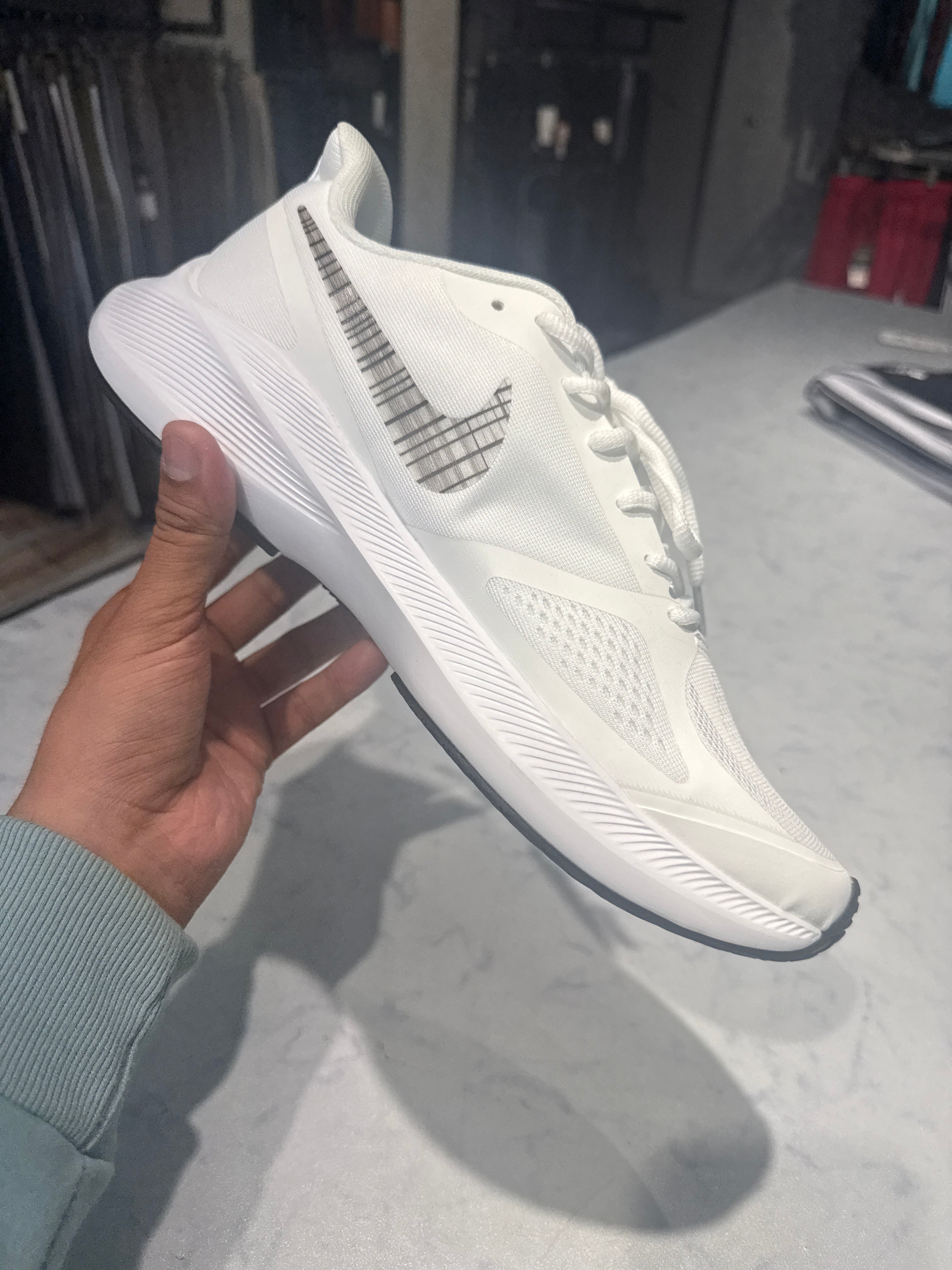 Nike Sports shoes white( impo)